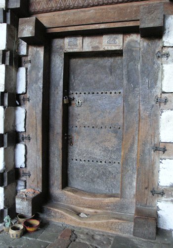 Doorway to Yemrehanna Kristos